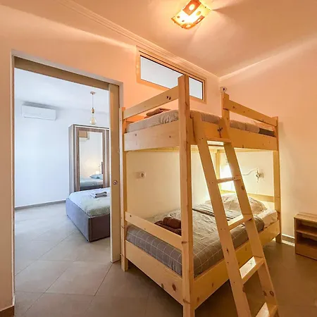 2 Bedroom 666 Durres