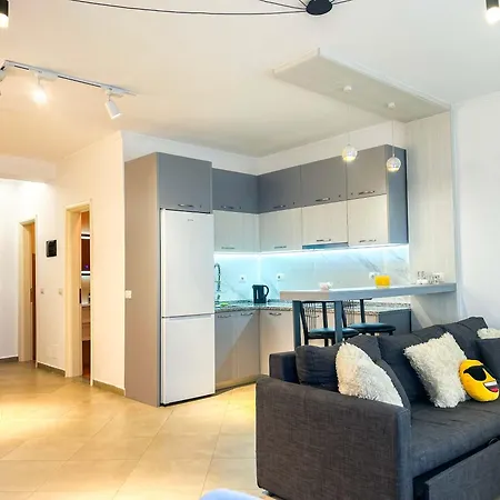 Апартаменты 2 Bedroom 666