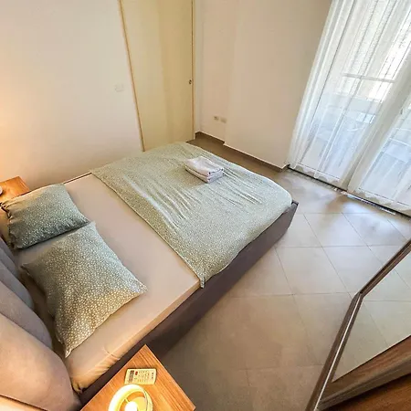 2 Bedroom 666 Durres